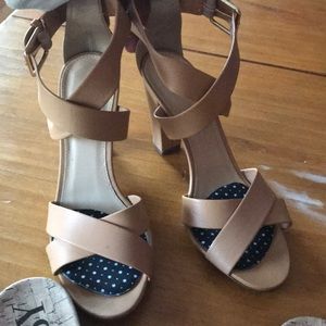 Jcrew neutral colored shoes